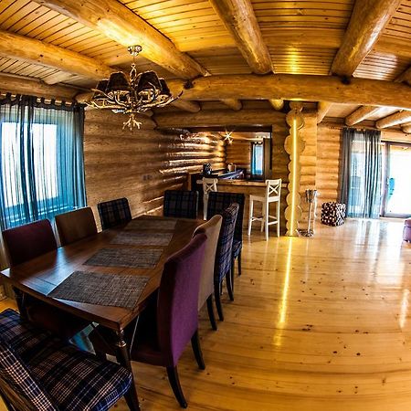Cabana Deac - Luxury Chalet Vatra Dornei Quarto foto