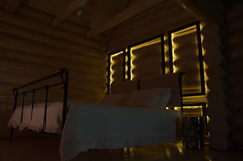 Cabana Deac - Luxury Chalet Vatra Dornei Quarto foto